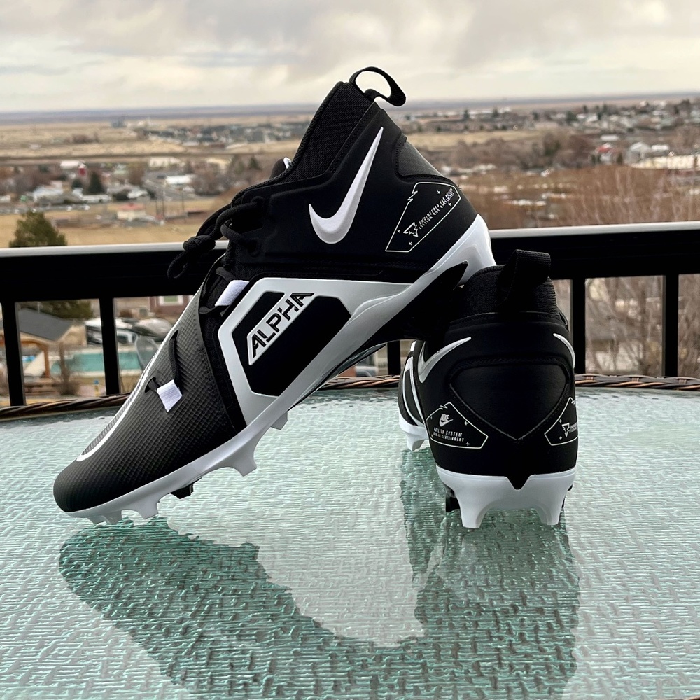 Nike Men's Alpha Menace Pro 3 Football Cleats Black CT6649-001 ------ SIZE 14m!